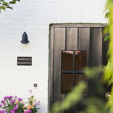 The Herring'S Residence - Stylish Private Cottage With Breakfast In Historic Center - Adults-Only Brygge Exteriör bild