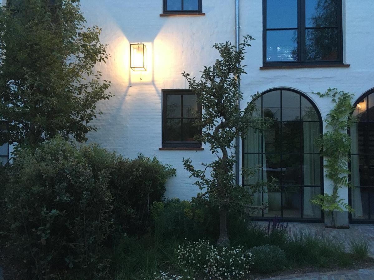 The Herring'S Residence - Stylish Private Cottage With Breakfast In Historic Center - Adults-Only Brygge Exteriör bild