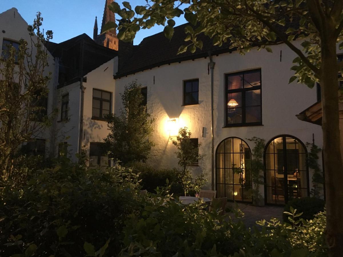 The Herring'S Residence - Stylish Private Cottage With Breakfast In Historic Center - Adults-Only Brygge Exteriör bild