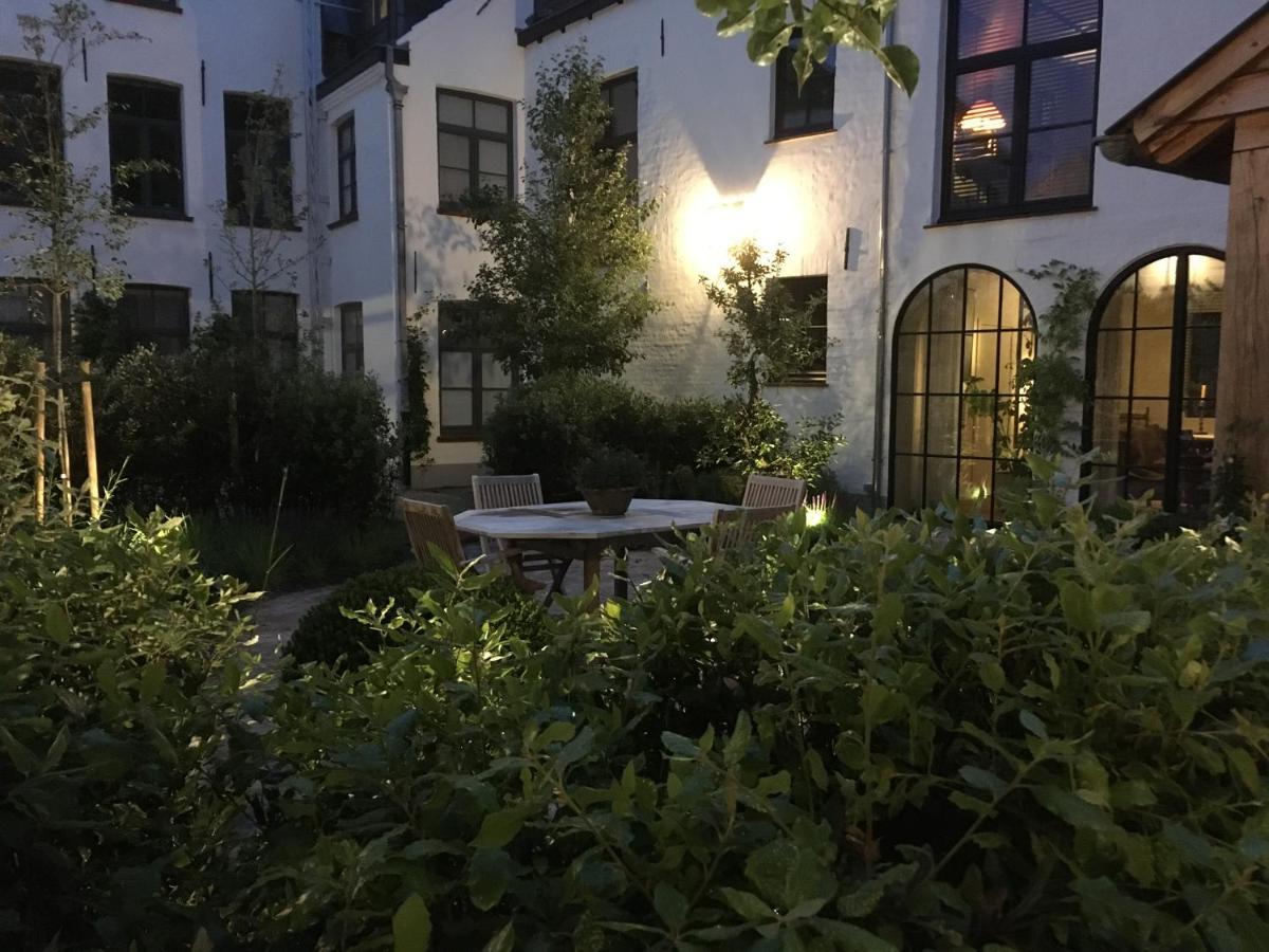 The Herring'S Residence - Stylish Private Cottage With Breakfast In Historic Center - Adults-Only Brygge Exteriör bild